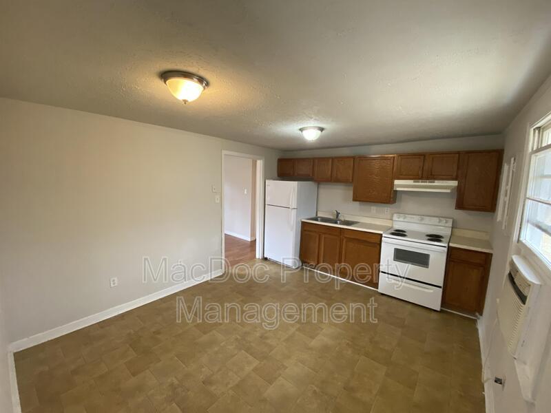 7258 Twin Cedars property image