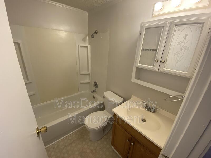 7258 Twin Cedars property image