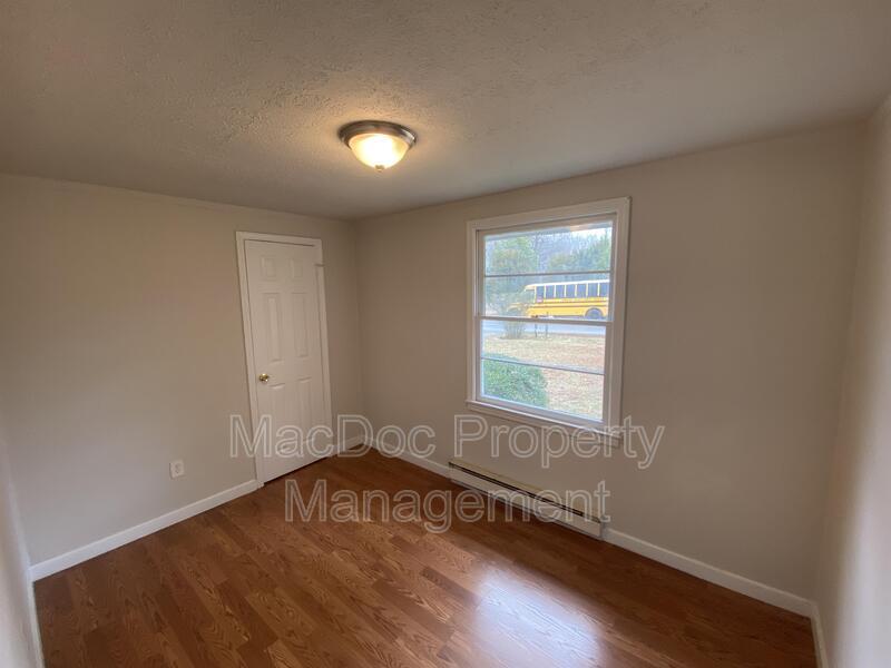 7258 Twin Cedars property image