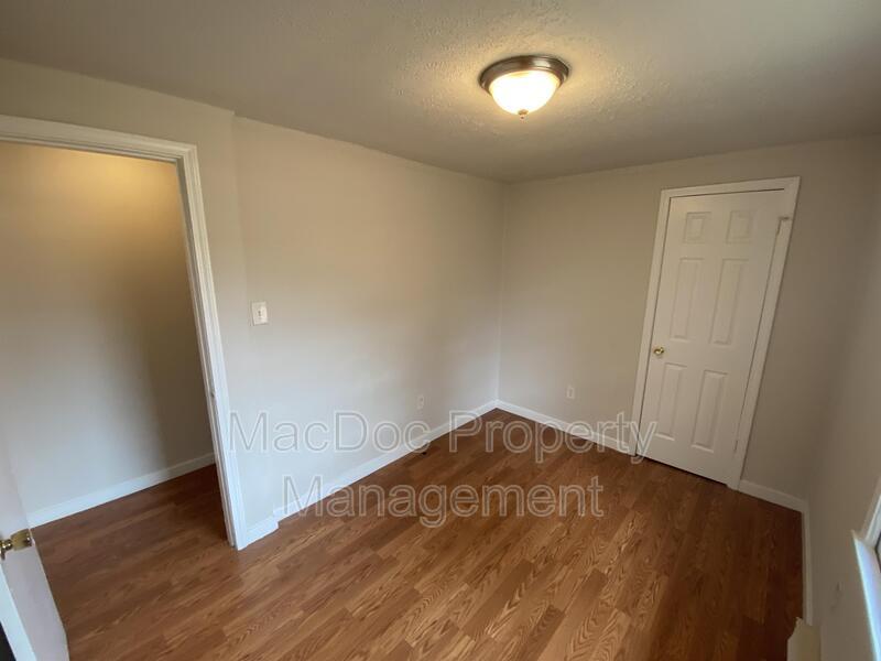 7258 Twin Cedars property image