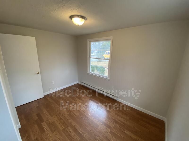 7258 Twin Cedars property image