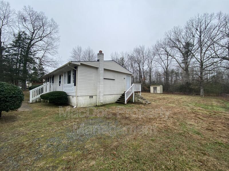 7258 Twin Cedars property image