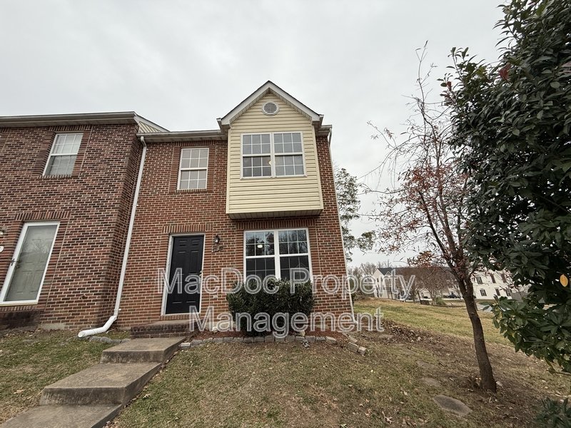 4345 Normandy Court property image