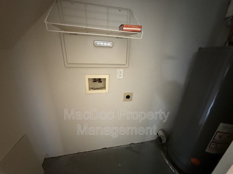 4345 Normandy Court property image