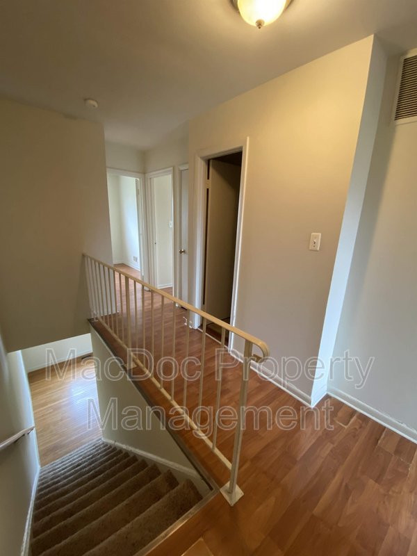 2331 McClellan Ct property image