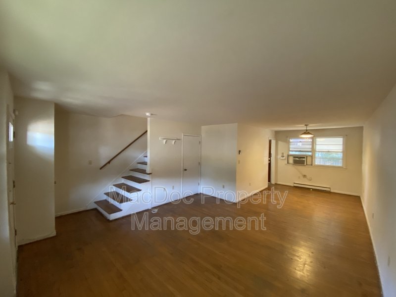 5467 Potomac Drive property image