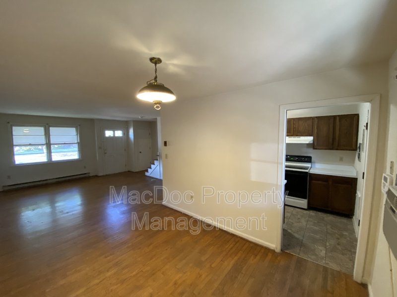 5467 Potomac Drive property image