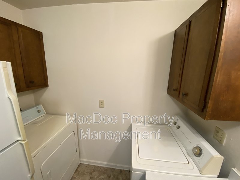 5467 Potomac Drive property image