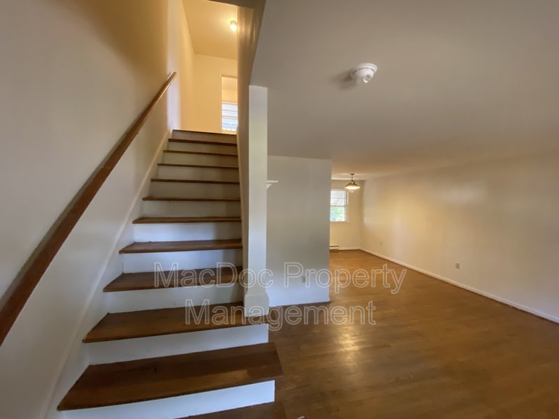 5467 Potomac Drive property image