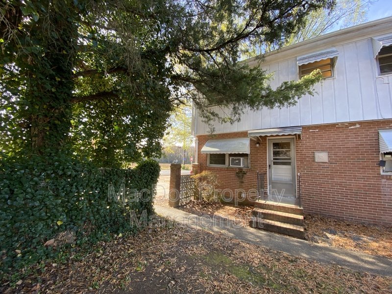 5467 Potomac Drive property image