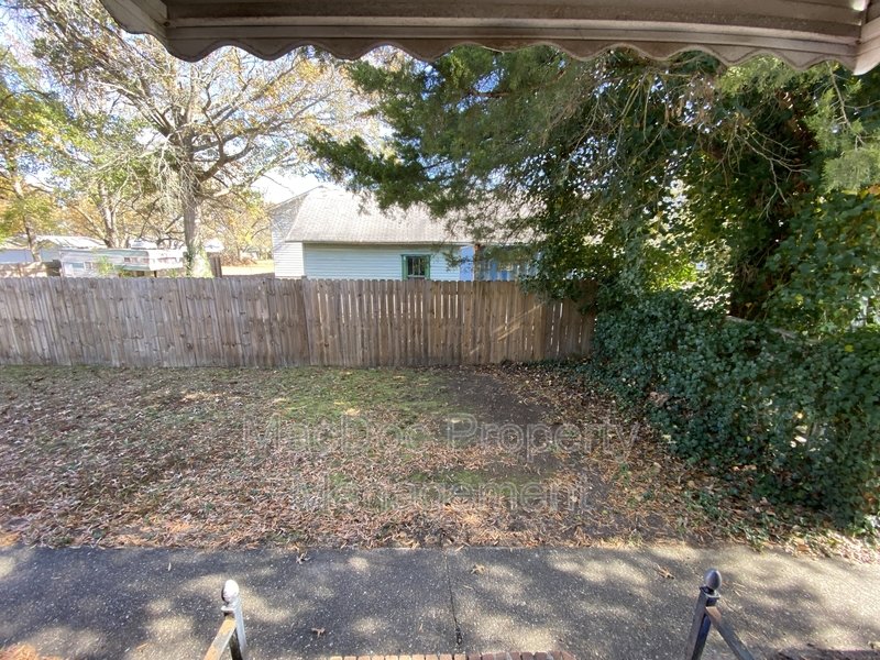 5467 Potomac Drive property image