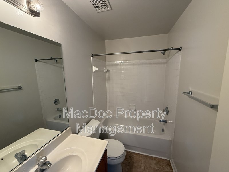 4249 Normandy Ct property image