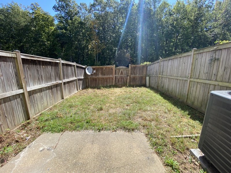 813 Sledgehammer Dr property image