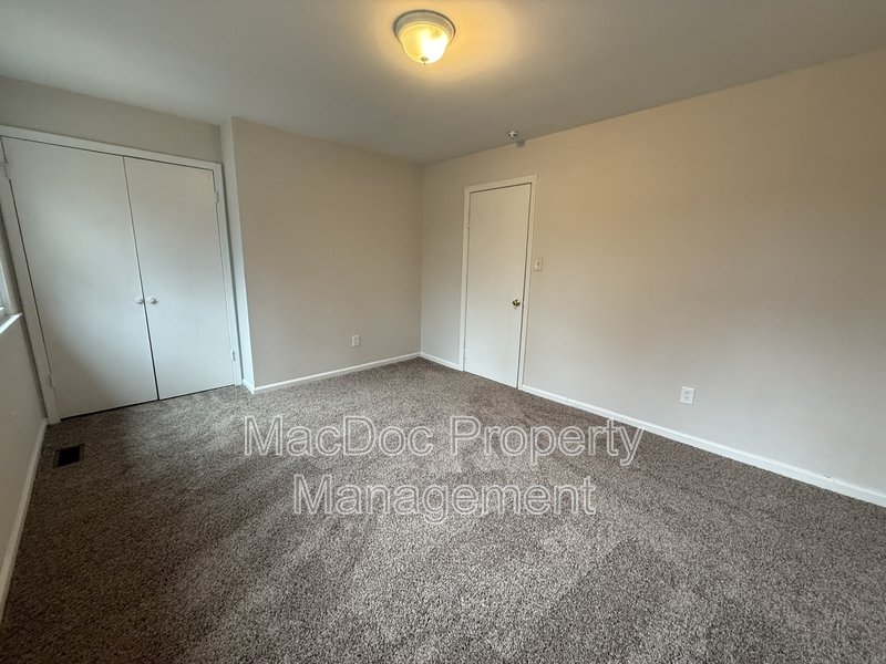 4 Manchester Court property image