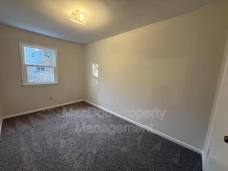 4 Manchester Court property image