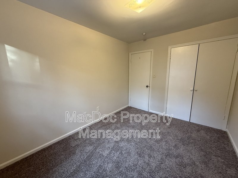 4 Manchester Court property image