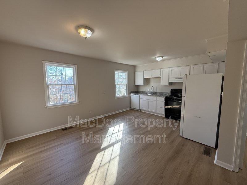 534 Olde Greenwich Circle property image