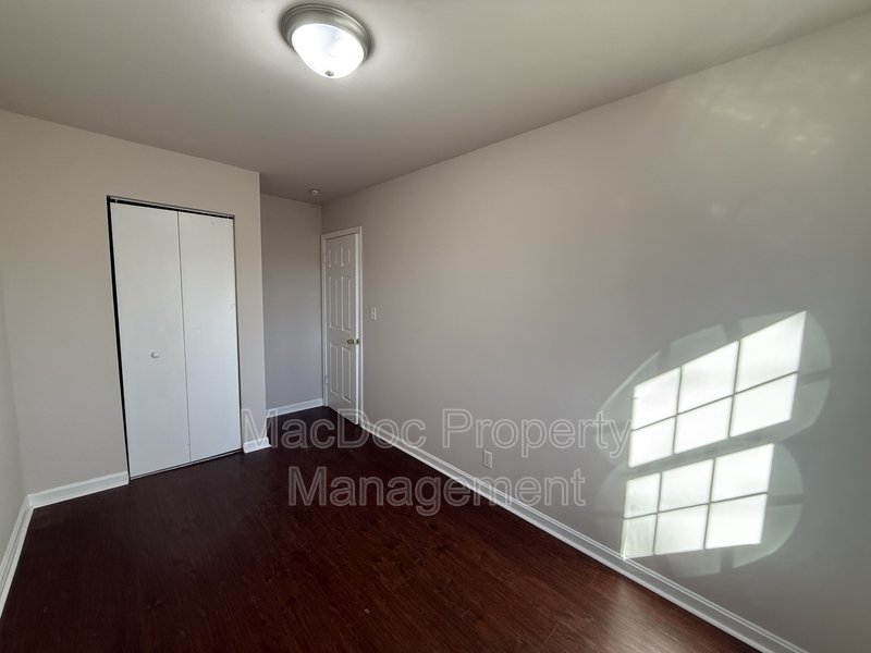 534 Olde Greenwich Circle property image