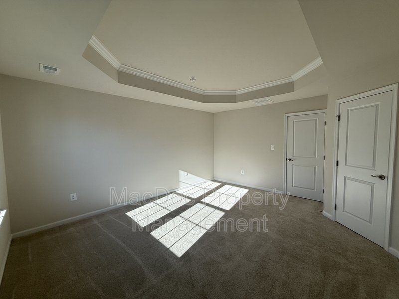 1100 Rampart Drive property image