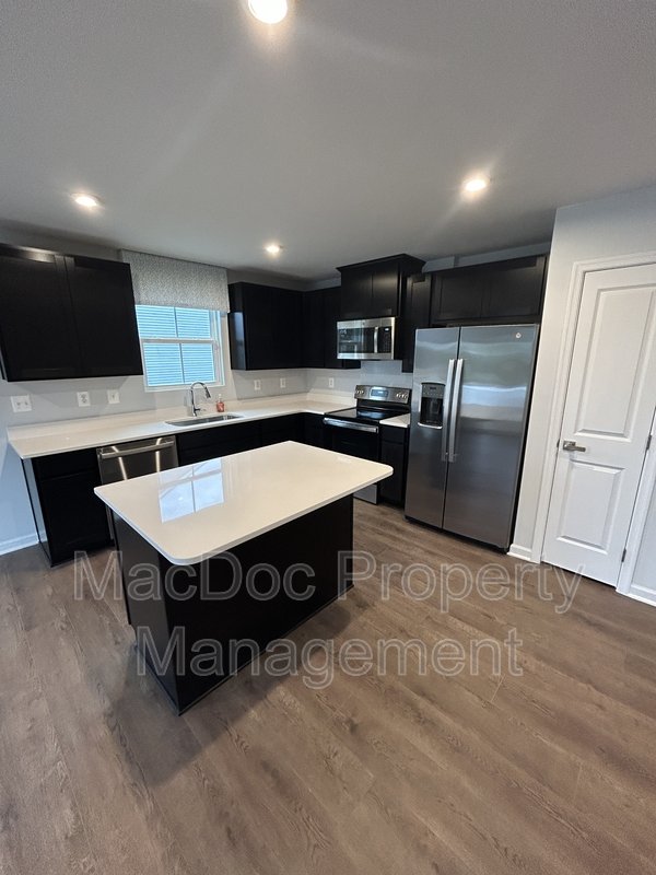 2644 High Point Drive property image