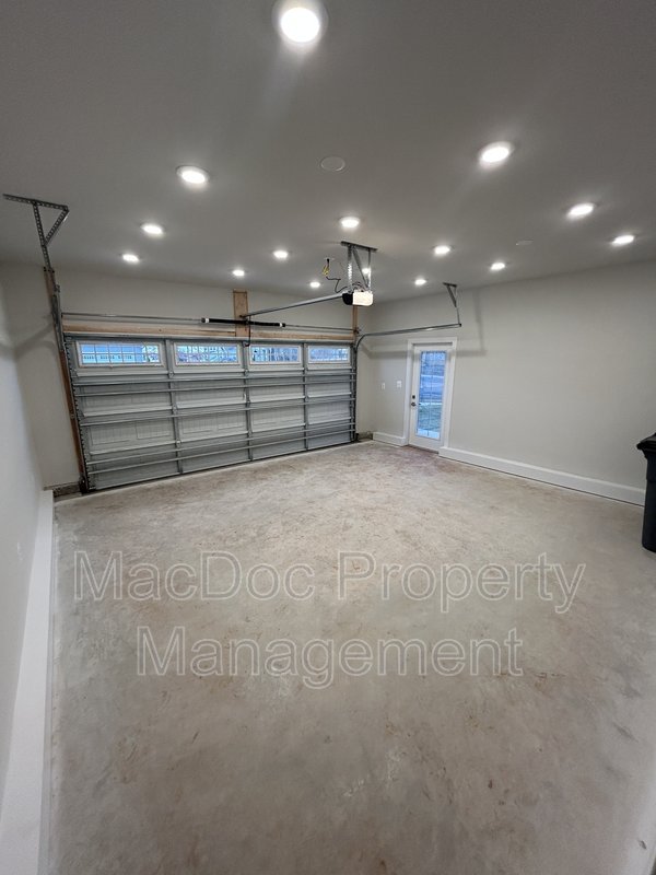 2644 High Point Drive property image