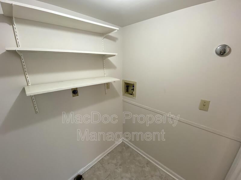 5230 King's Wood Lane property image
