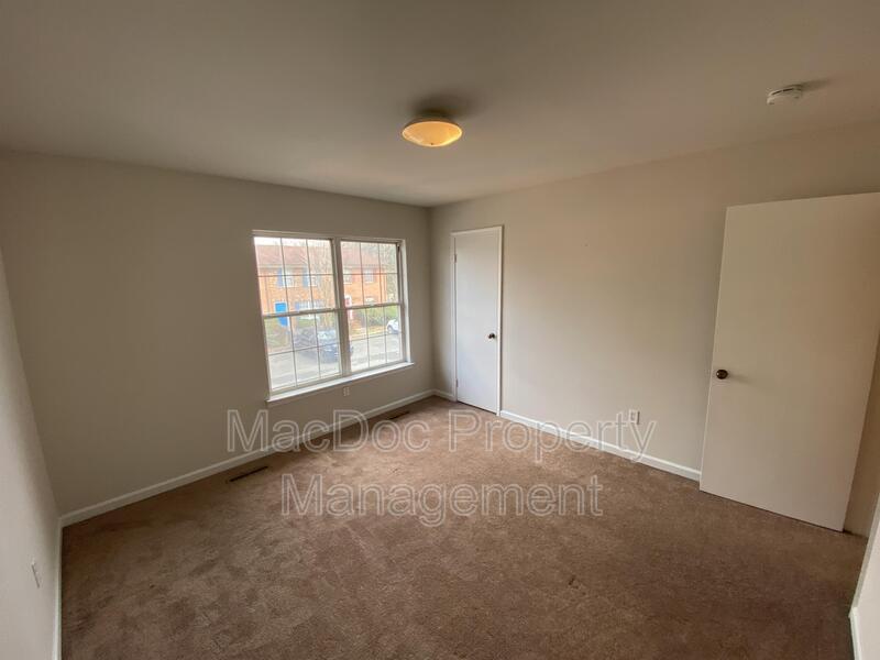 5230 King's Wood Lane property image