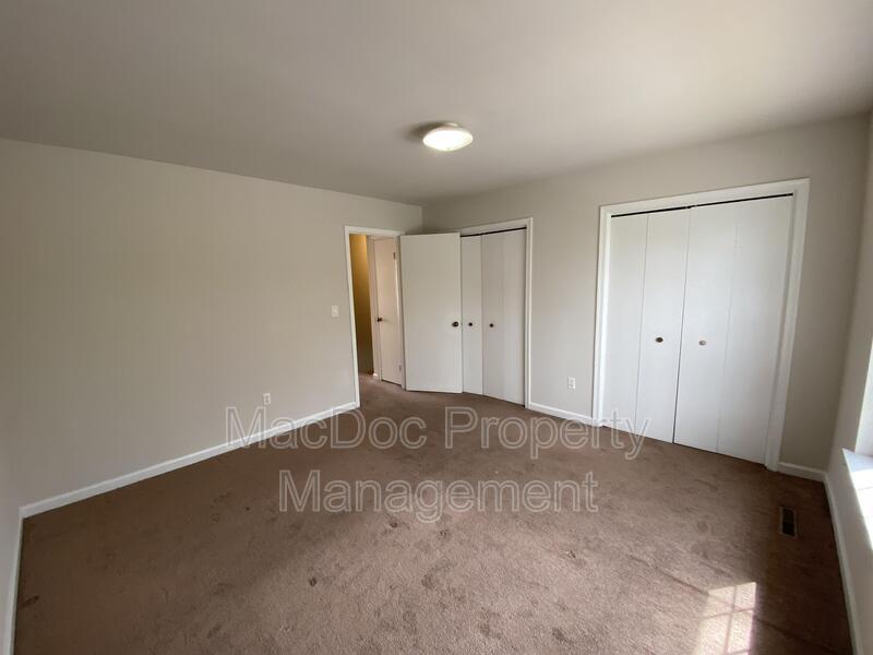 5230 King's Wood Lane property image
