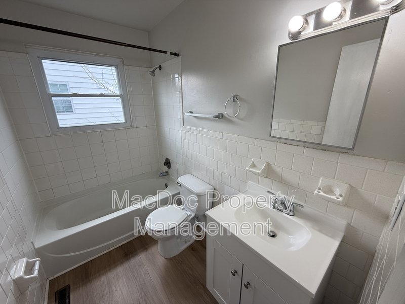 619 Anvil Rd property image