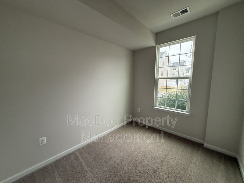 505 Rolling Valley Drive property image