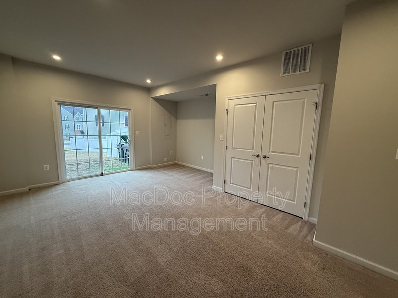 505 Rolling Valley Drive property image