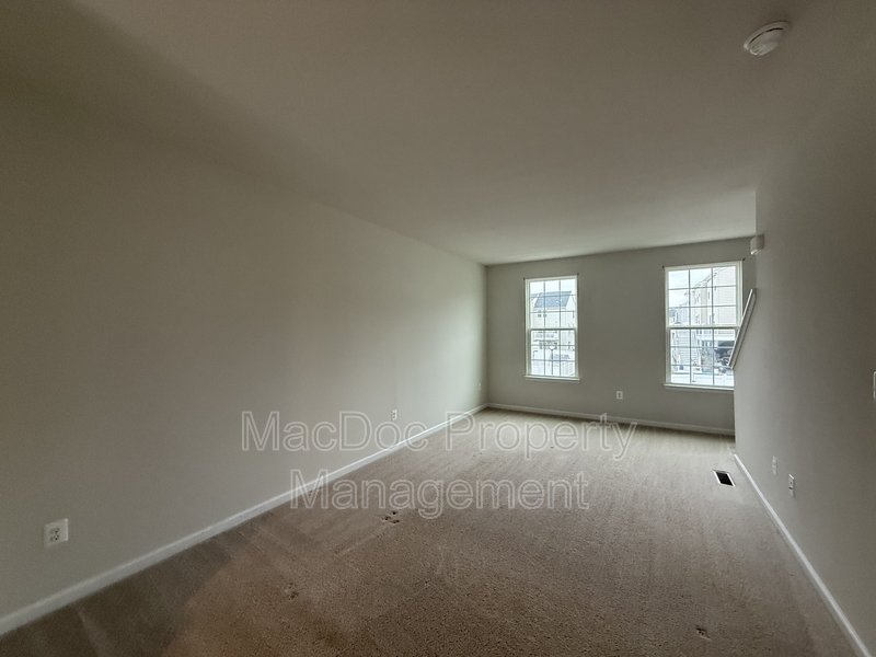 505 Rolling Valley Drive property image