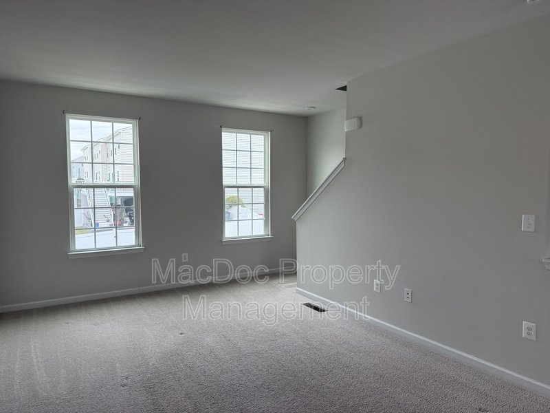 505 Rolling Valley Drive property image