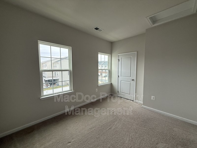 505 Rolling Valley Drive property image