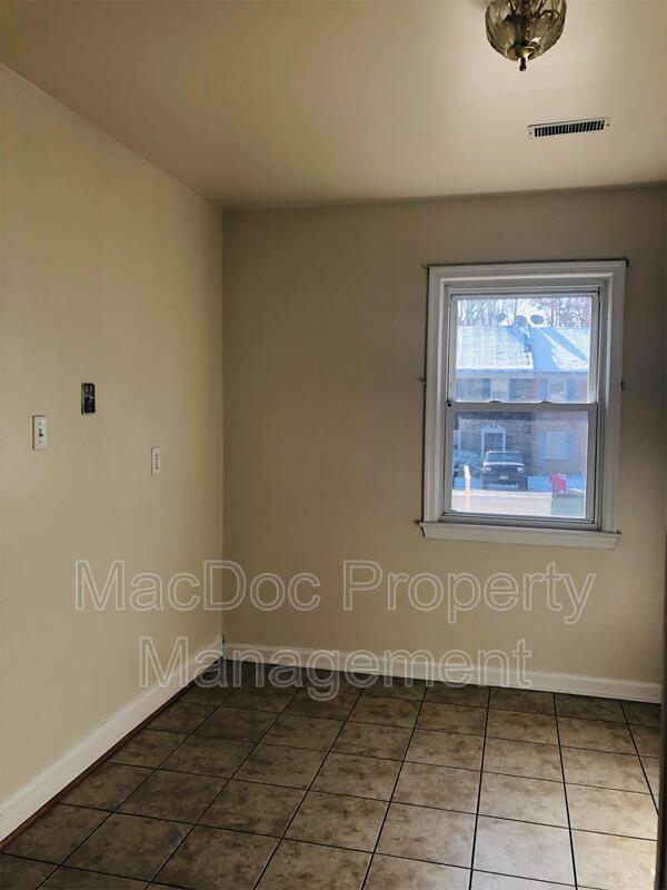 405 Olde Greenwich Circle property image