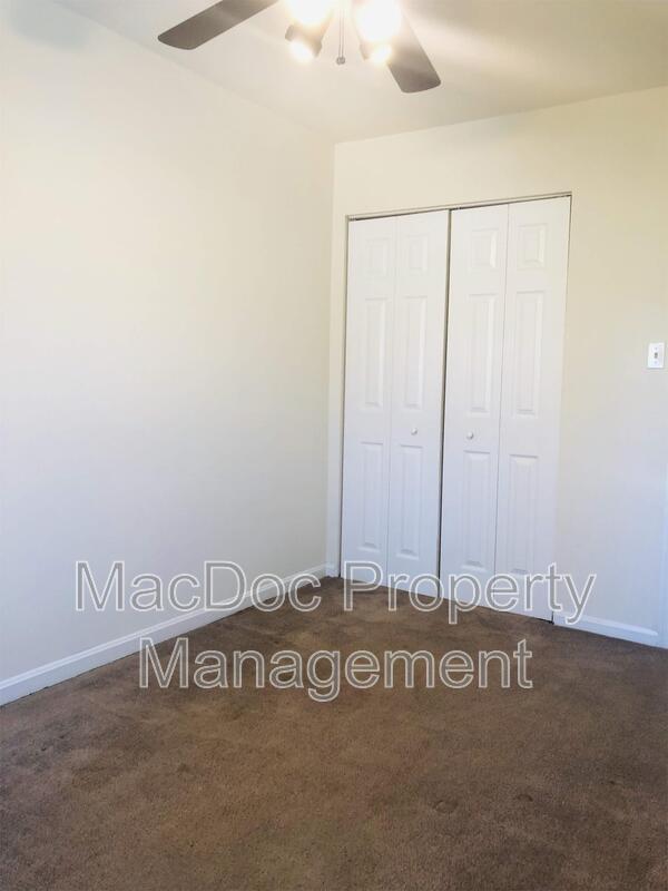 405 Olde Greenwich Circle property image