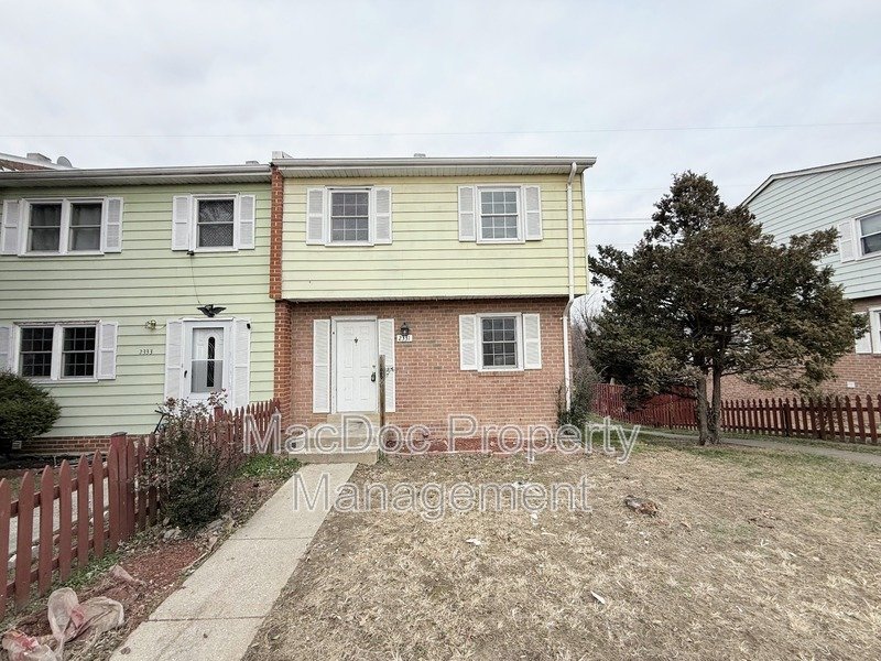 2331 McClellan Ct property image