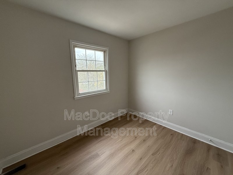 2331 McClellan Ct property image