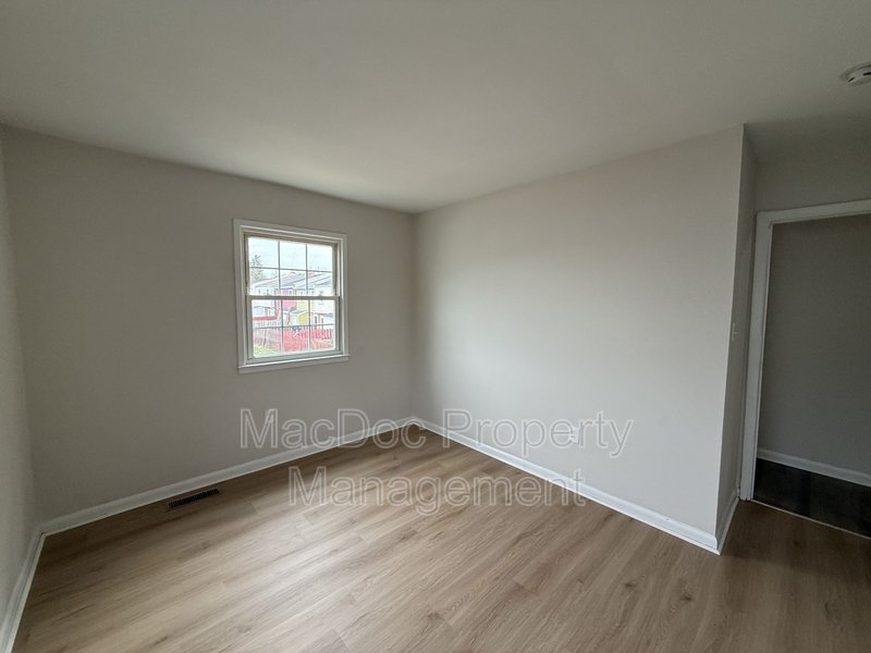 2331 McClellan Ct property image