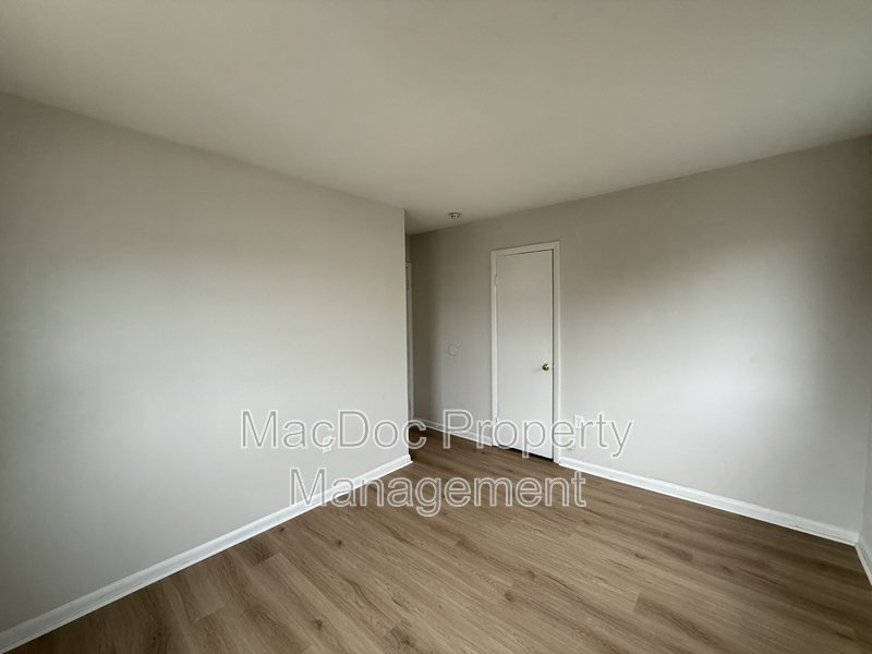 2331 McClellan Ct property image