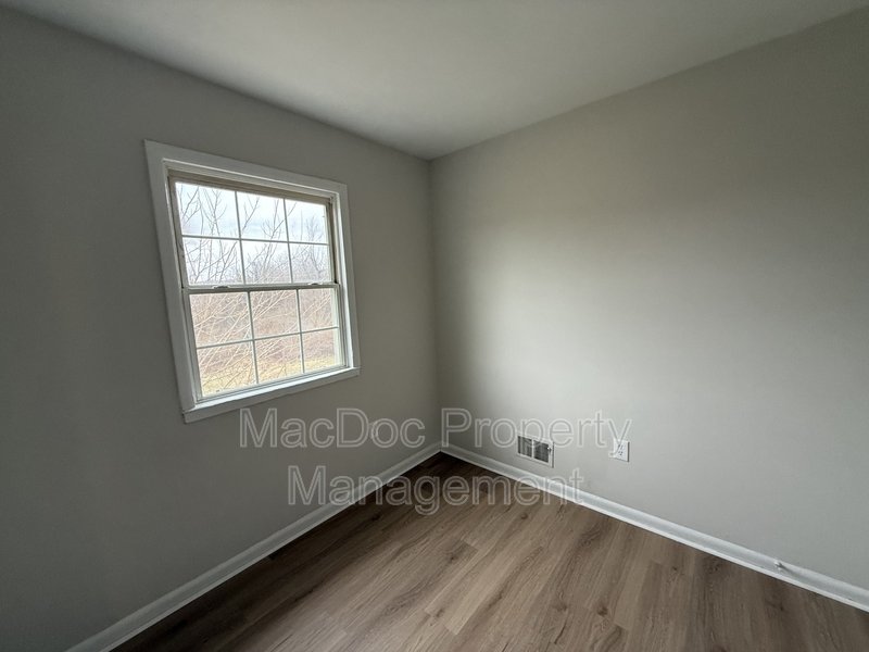 2331 McClellan Ct property image