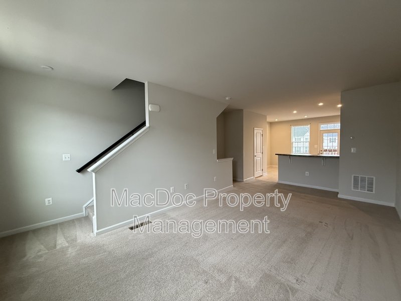 505 Rolling Valley Drive property image