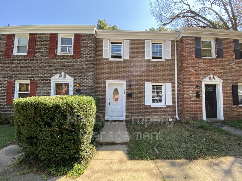 534 Olde Greenwich Circle property image