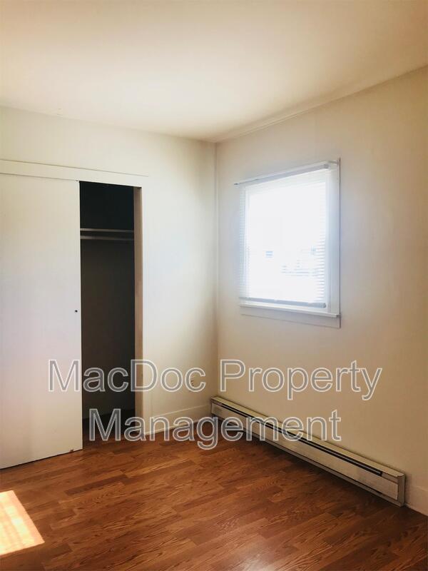 303 Powell St. A property image