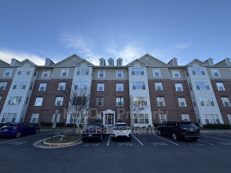 621 Cobblestone Boulevard T3 property image