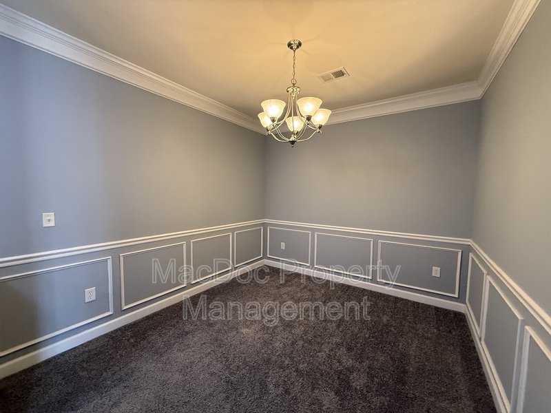 621 Cobblestone Boulevard T3 property image