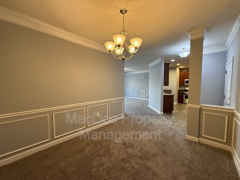 621 Cobblestone Boulevard T3 property image