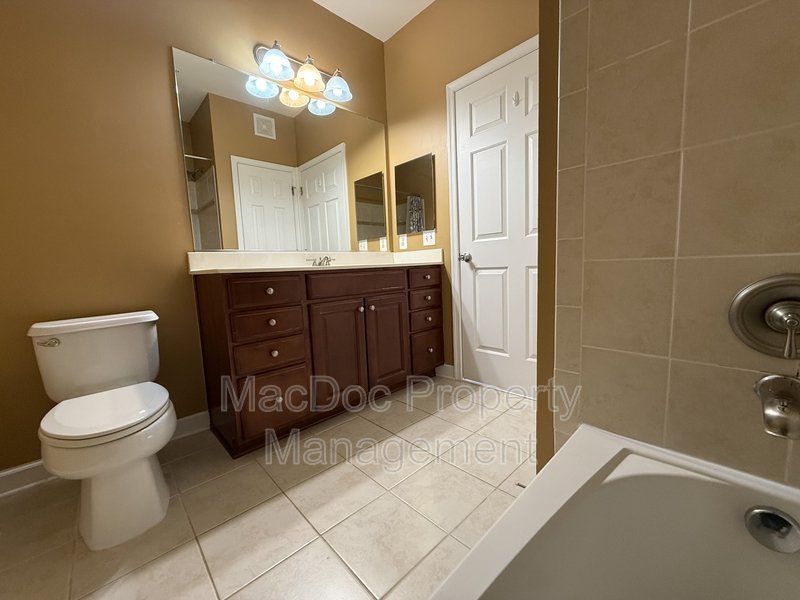 621 Cobblestone Boulevard T3 property image