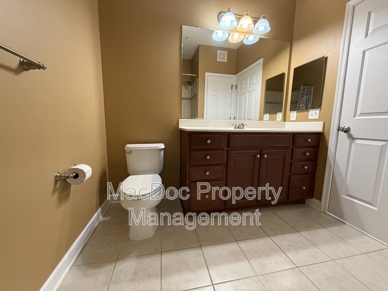 621 Cobblestone Boulevard T3 property image