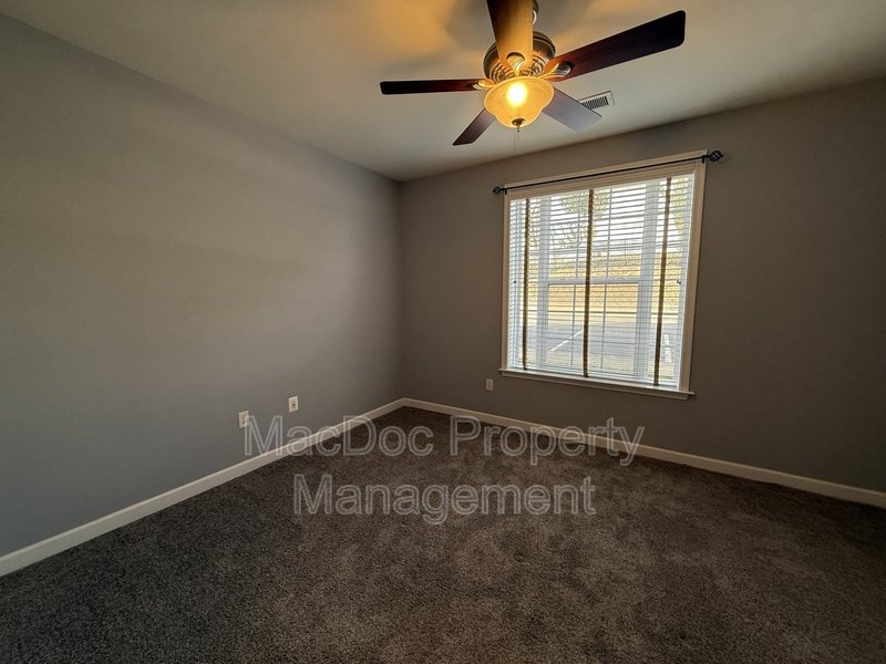 621 Cobblestone Boulevard T3 property image